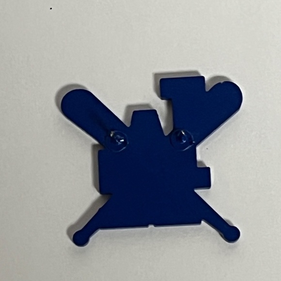 LA Dodgers Double Bats Hat Pin Brooch Pins New Era Fitted Hats Bag New - Picture 5 of 7